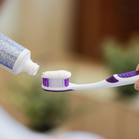 Na co zwrócić uwagę przy wyborze pasty do zębów?
