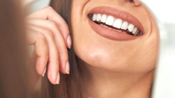 Wybielanie Zębów w Eurodent Stomatologia Rzeszów: Twoja Droga do Promiennego Uśmiechu!